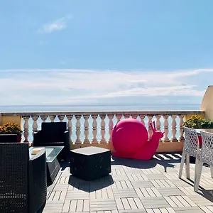 Apartment Les Remparts Location, Antibes