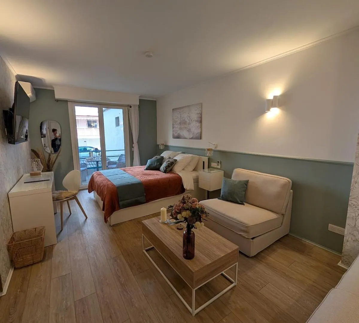 Luxury Studio Next To Beaches And Old Town Antibes