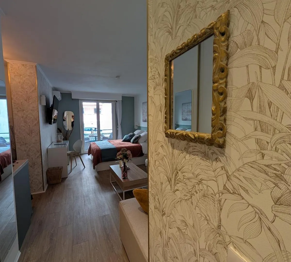 Luxury Studio Next To Beaches And Old Town Antibes